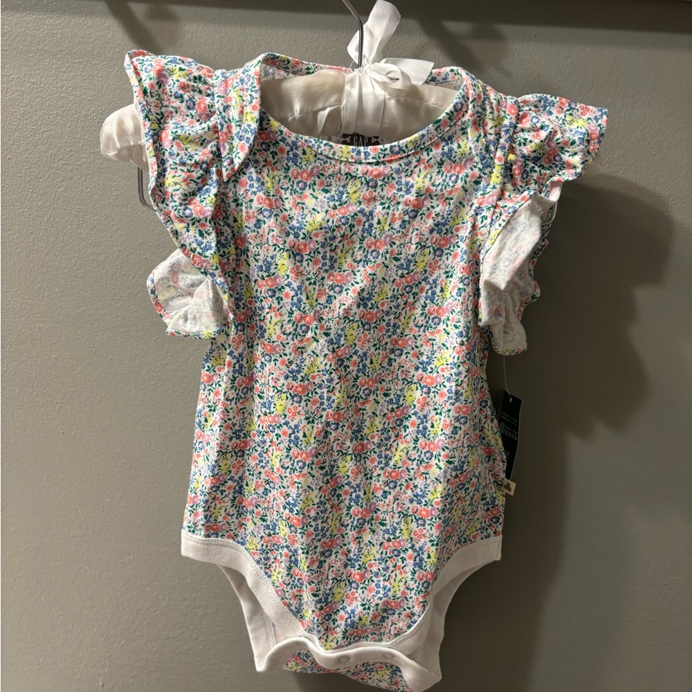 Stylish Denim Overalls for Kids with a brannan bear bodysuit that’s NWT. - Picture 4 of 4